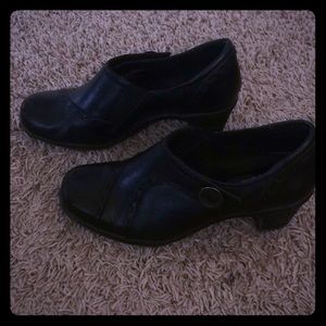 Earth Origins booties